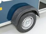 Debon Kofferanhänger Cargo 1300 Vollpoly 150x290cm H:160cm|Tür|blau – Bild 7