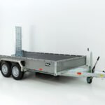 Vezeko Baumaschinenanhänger BA 190×390 cm 3,5t | grau | Schwenk-Rampen | SB-Neu