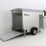Debon Kofferanhänger Cargo H:190cm 1,3t|Alu, Polybug|Tür|grau-Neu