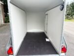 Debon C255 V2 Plywood 750kg Kofferanhänger Schwarz Grau mit Seitentür Cheval Liberté – Bild 5